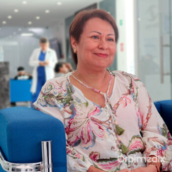 Diana Reyes Diana Reyes